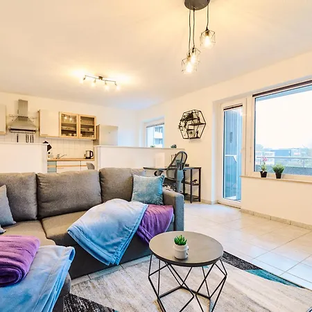 Casatua - Balkon - Arbeitsplatz - Ruhig - Messe - Wifi Апартаменты *