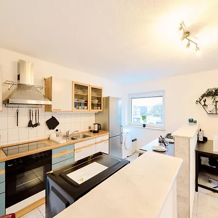 Daire Casatua - Balkon - Arbeitsplatz - Ruhig - Messe - Wifi