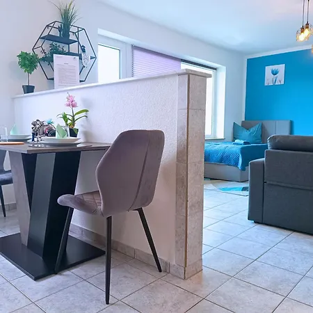 Casatua - Balkon - Arbeitsplatz - Ruhig - Messe - Wifi *