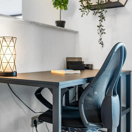 Casatua - Balkon - Arbeitsplatz - Ruhig - Messe - Wifi *