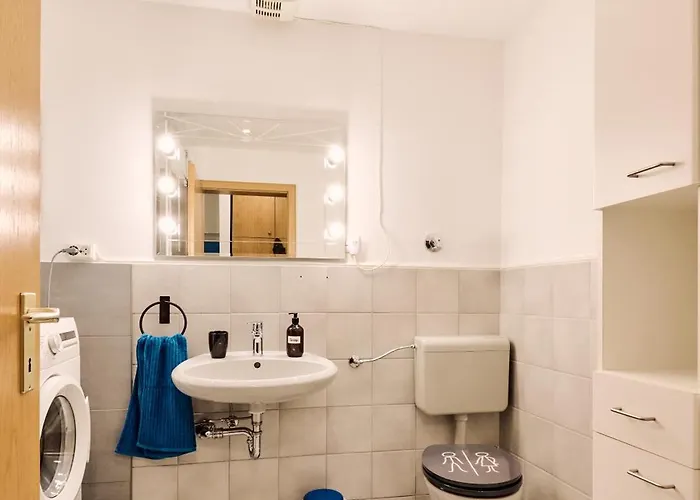 Apartman Casatua - Balkon - Arbeitsplatz - Ruhig - Messe - Wifi *